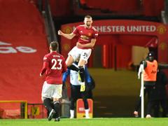 McTominay strike sees Man United through to FA Cup last eight