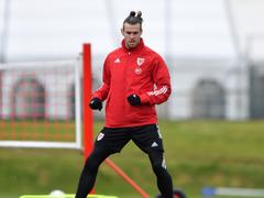 Bale prepared to boycott social media